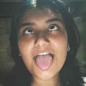 Meet your Posher, Lorena